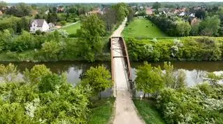 Most nie do przejścia w Gajkowie (woj. dolnośląskie)