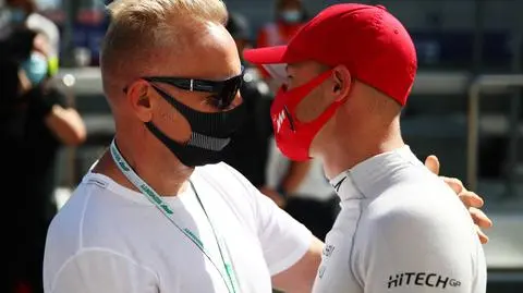 Zamrożono majątek byłego kierowcy F1 i jego ojca