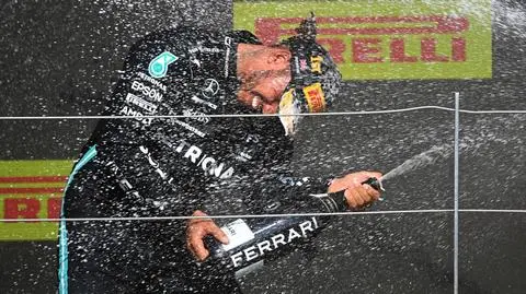 Zderzenie Hamiltona z Verstappenem. Mistrz świata wygrał na torze Silverstone
