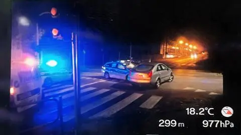 Zderzenie radiowozu z samochodem osobowym w Częstochowie