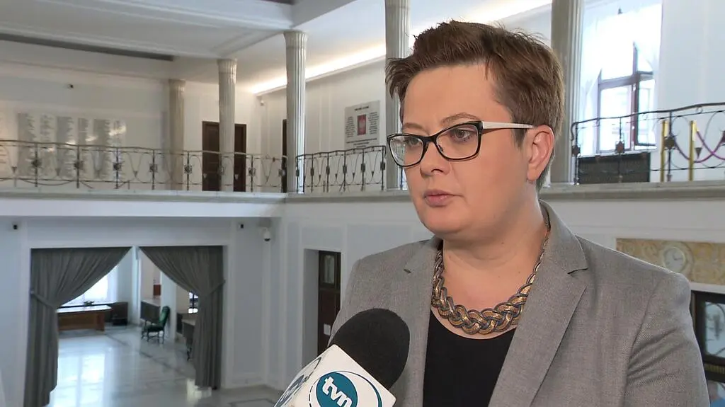 Lubnauer: poseł nie musi mieć samochodu