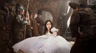 Lily Collins