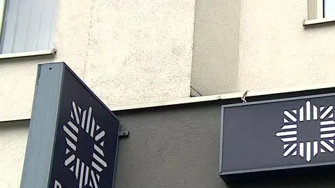 74-latka oddała oszustom 75 tysięcy, trzymała je w domu