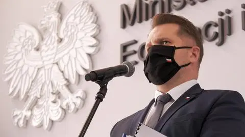 Ministerstwo skierowało do konsultacji projekt okrojenia egzaminów