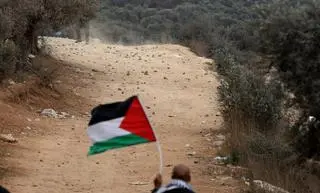 Starcia między Palestyńczykami a siłami izraelskimi w miejscowości Beita w muhafazie Nablus na Zachodnim Brzegu
