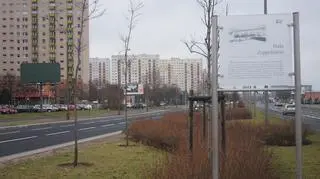 O istnieniu hali przypomina dziś tablica informacyjna na al