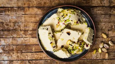 Partia chałwy wycofana ze sklepów. "Potencjalne ryzyko zatrucia pokarmowego"