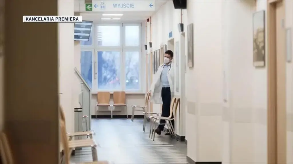 tweet premier szczepienia