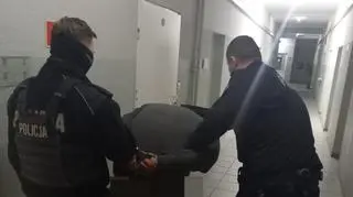 24-latek zatrzymany na cmentarzu