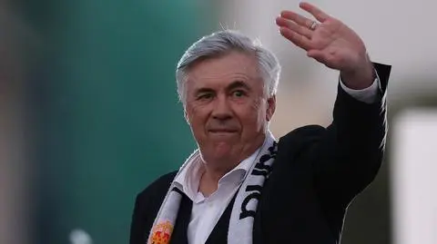 Takiego trenera jeszcze nie było. Ancelotti zdobył brakujący skalp