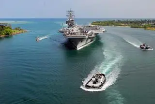 Lotniskowiec USS Ronald Reagan