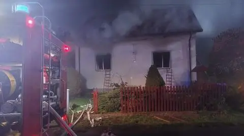 Pożar wybuchł w nocy. Nie żyje czteroosobowa rodzina