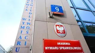Dwa dokumenty, jeden numer. Żurek: myśleli, że nikt nie zauważy?
