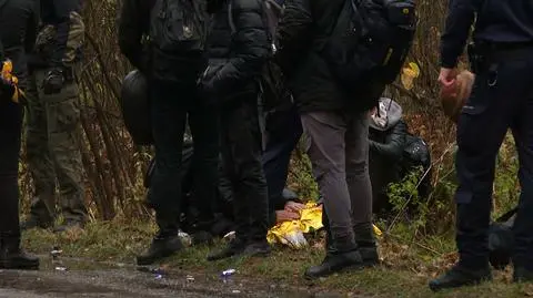 "Na ziemi leżała kobieta przykryta kocem termicznym. Obok niej płakało dwóch mężczyzn"