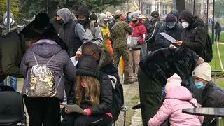 Kolejki do szczepień