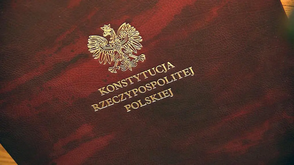 Staniszkis: grzebanie w konstytucji przez ekipę PiS uważam za ryzykowne