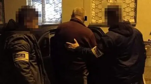 Szukała go policja, a on zbierał borówki. Kryminalni zatrzymali 58-latka
