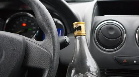 Alkohol samochód (zdjęcie ilustracyjne)