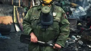 Na Majdan przychodzą z saperkami
