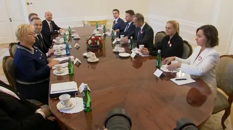 Donald Tusk u prezydenta. Wraz z nim politycy Koalicji Obywatelskiej 