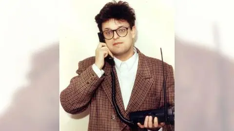 Andrzej Morozowski z telefonem w Sejmie