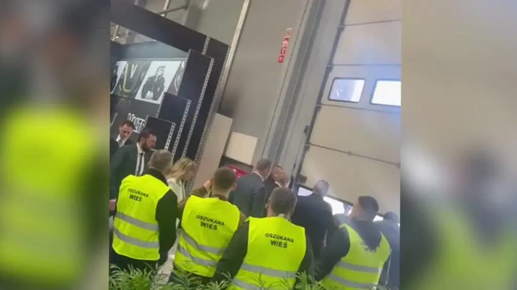 Ewakuacja ministra rolnictwa z targów w Kielcach