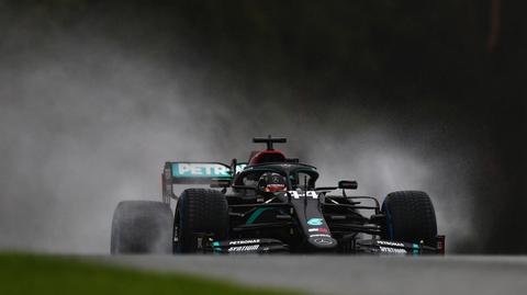 Deszcz mistrzowi niestraszny. Hamilton z pole position