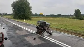Pozostała część ciągnika leżała na jezdni