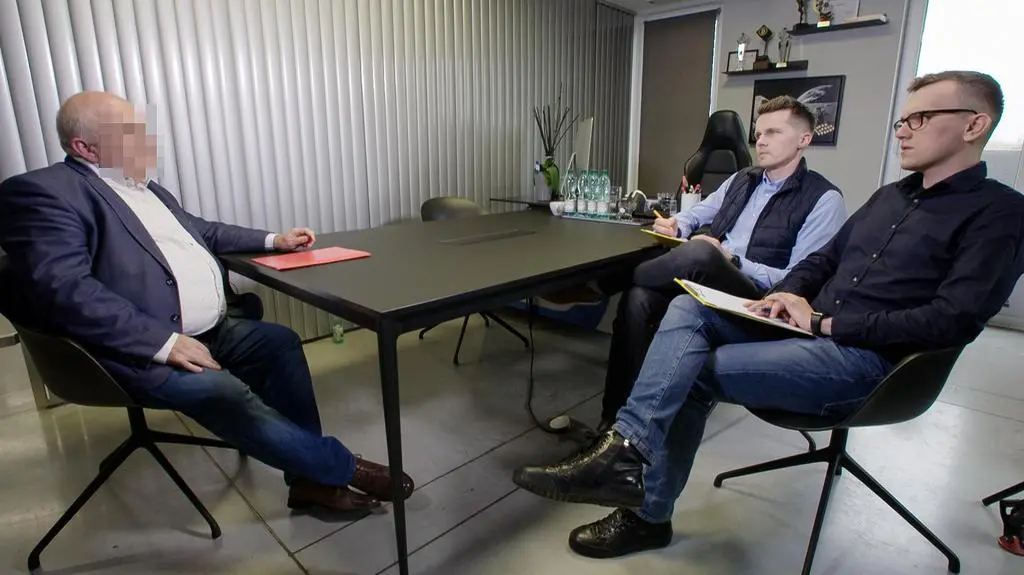 Artur K. w czasie wywiadu dla "Superwizjera" (zdjęcie archiwalne)