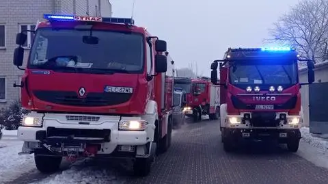 Duży fragment tynku z sufitu spadł na leżącą na łóżku 89-letnią kobietę