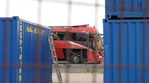 Autokar po wypadku
