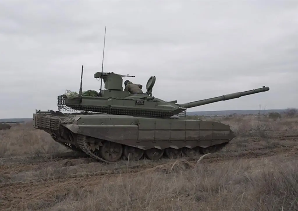 Rosyjski czołg T-90 Proryw (zdjęcie ilustracyjne)