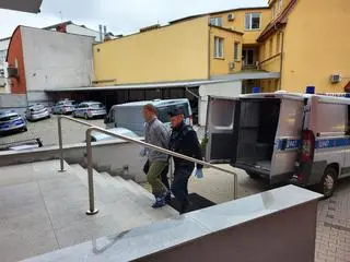 Pobity 45-latek zmarł, 20-latek z zarzutem zabójstwa