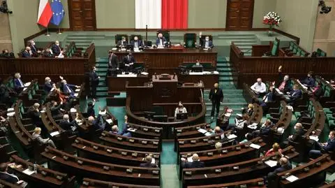 Którzy posłowie najwięcej "oszczędzali" na biurach poselskich? W czołówce członkowie rządu