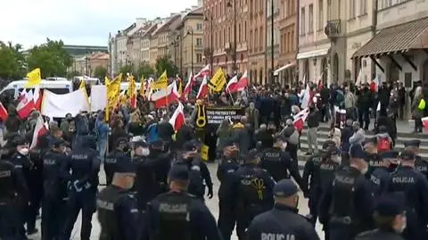 "Przewrócili na ziemię, wykręcili mi ręce i wynieśli jak worek z ziemniakami"