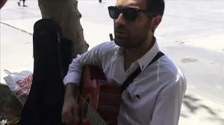 Gitarzysta w parku Gezi