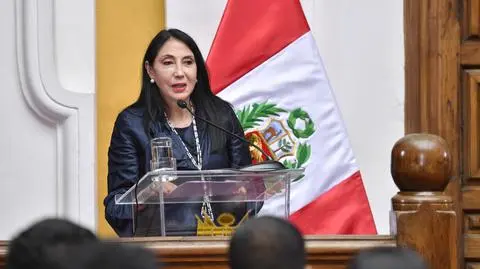 Minister zaszczepiona poza kolejnością podała się do dymisji