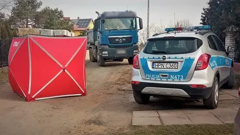 Kierowca śmieciarki śmiertelnie potrącił pieszego