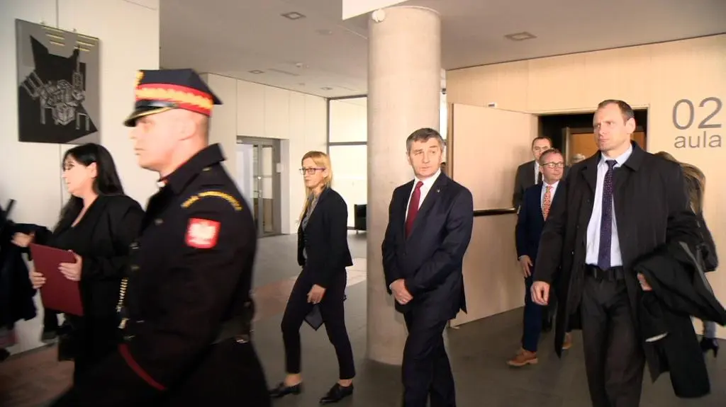 Marszałek Kuchciński milczy. Centrum Informacyjne Sejmu odpowiada
