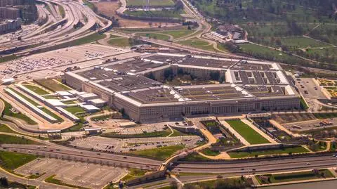PENTAGON 2 shutterstock_1071086909