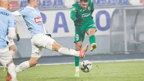 Beniaminek nadal nie do pokonania. Leandro bohaterem Radomiaka