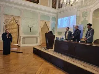 Zdjęcia ikonostatu były prezentowane w Pałacu Branickich w Białymstoku 