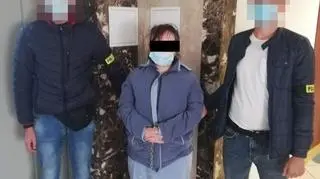 26-latka została zatrzymana przez policję i doprowadzona do prokuratury
