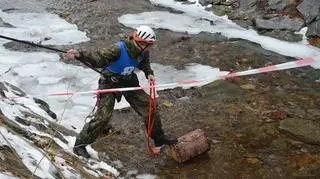 Żołnierze mieli do pokonania 70 km