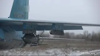 Su-34 uzbrojony w bombę z modułem UMPK 