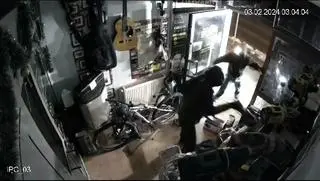 Weszli do lombardu, było ich dwóch 