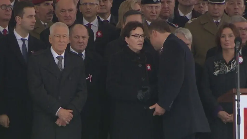 Kilka chwil rozmowy zaskoczona Kopacz