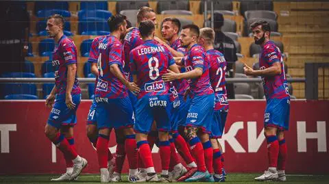 Raków z pewnym awansem w pucharach. Rywale znowu bezradni