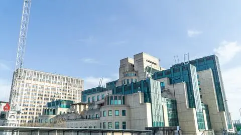 MI6 szuka nowego Q. "Jeśli chcesz służyć swojemu krajowi..."