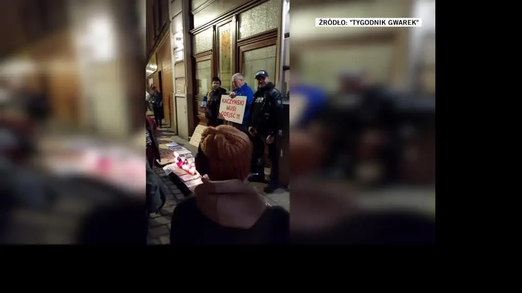 2010N384XR PIS DNZ RYDZEK